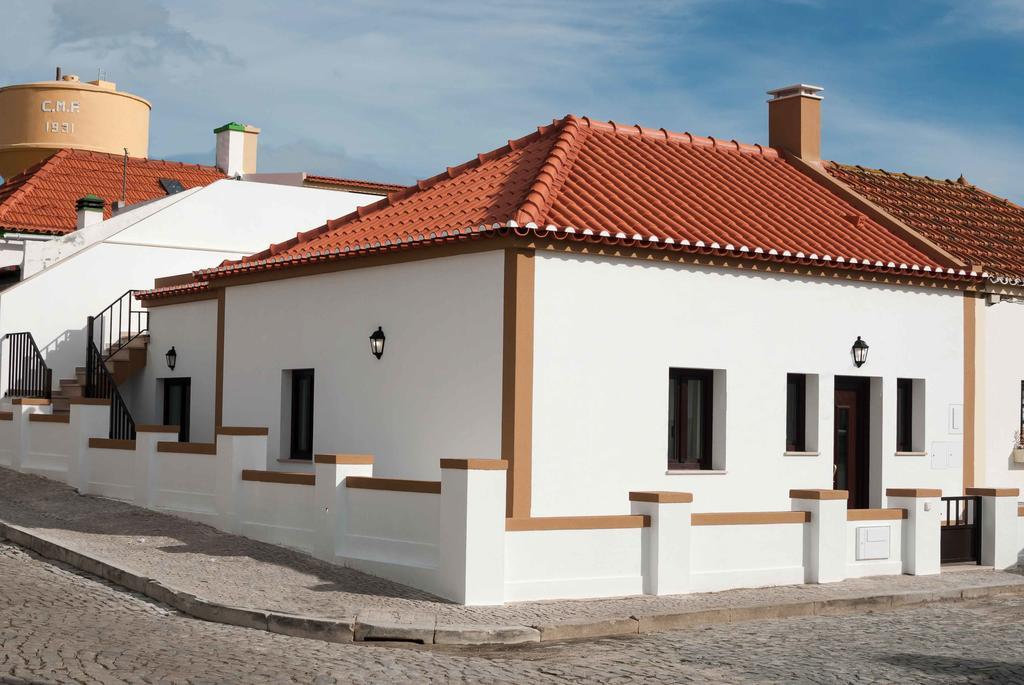 Westside Beach House Peniche Extérieur photo