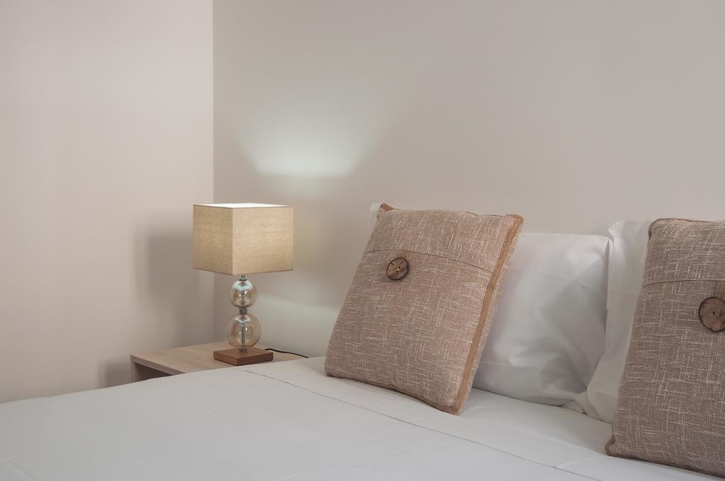 Westside Beach House Peniche Extérieur photo